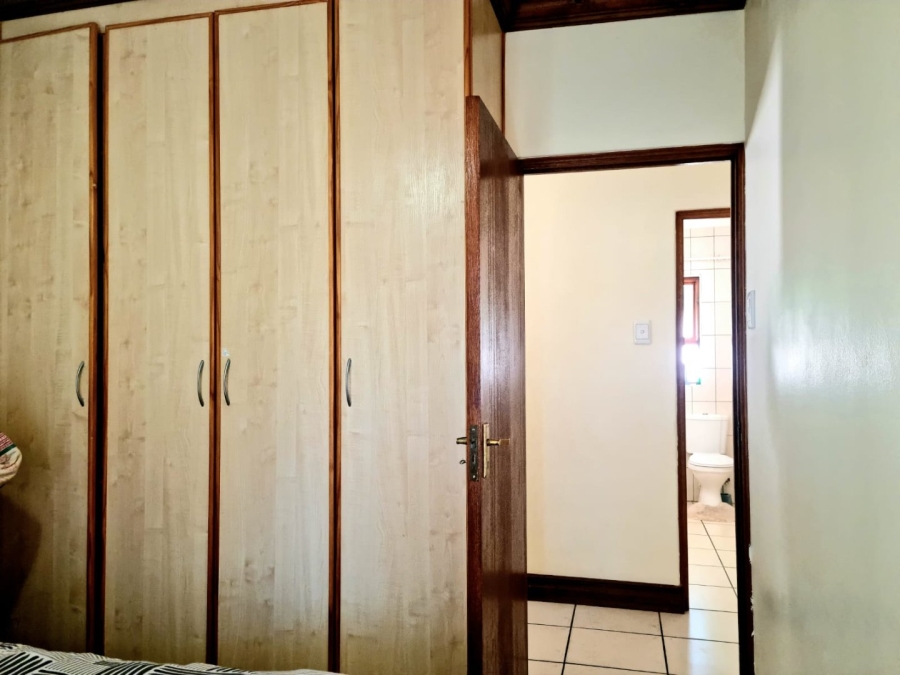 4 Bedroom Property for Sale in Roylglen Gardens Northern Cape